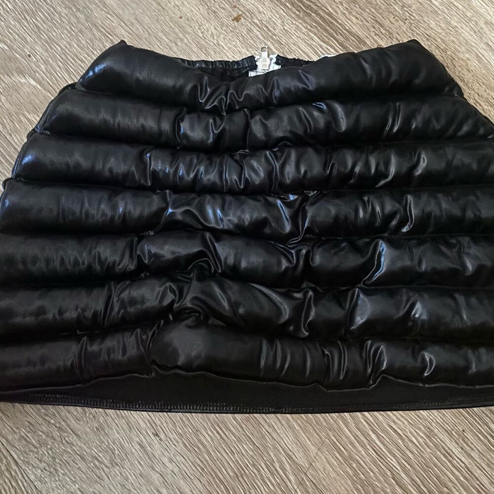 skirt womens puffer mini skirt black size small fancy dream0
